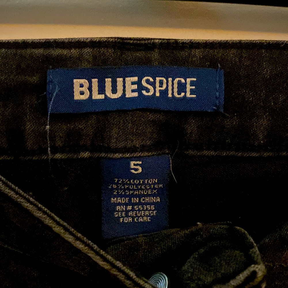 Blue spice size 5 black jeans